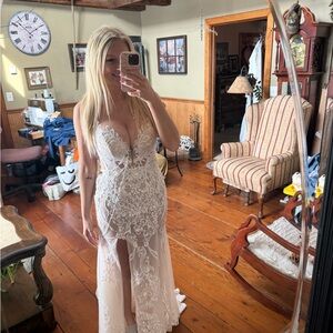 Ivory Lace Plunge Front Bridal Gown
